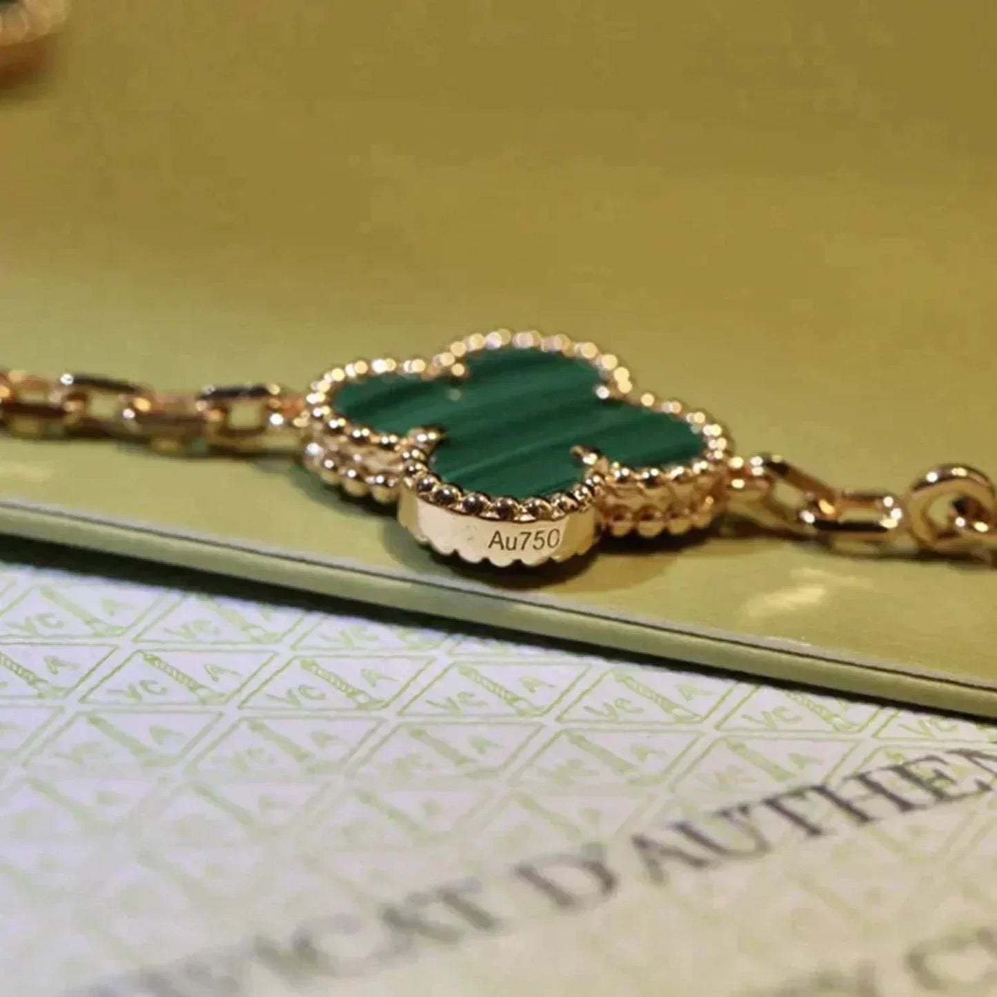 [Regal Jewels]CLOVER 5 MOTIF MALACHITE BRACELET COLLECTION