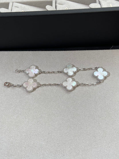 [Regal Jewels]CLOVER SILVER MOP 5 MOTIF BRACELET