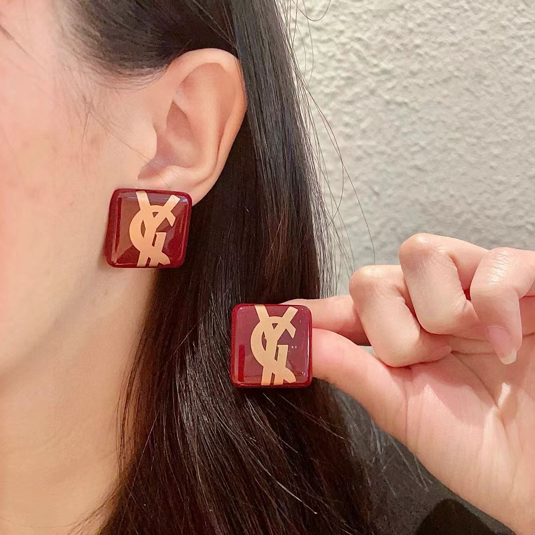 [Regal Jewels]Classic Letter Earrings