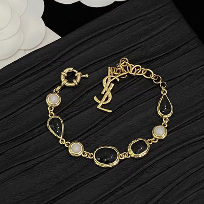 ¡®Regal JewelsCabochon Stone Bracelet