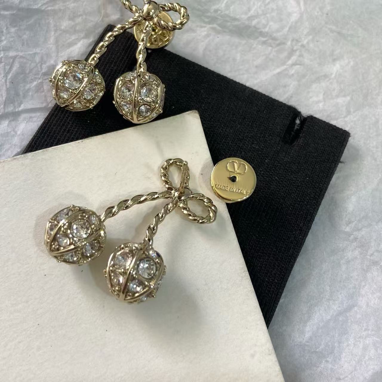 [Regal Jewels] Cherry Crystal Pavé Necklace & Stud Earrings& SeracelettB