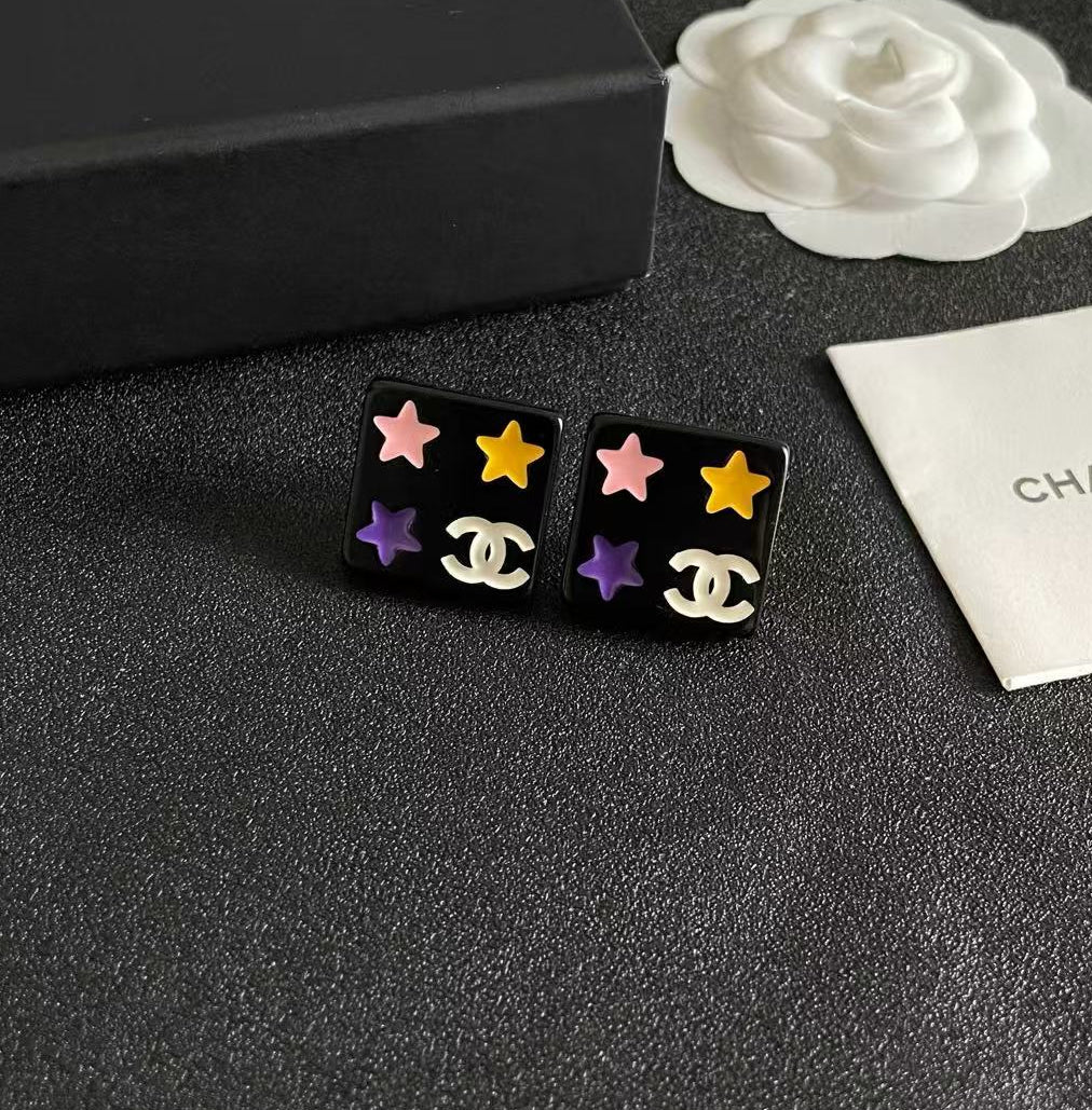 [Regal Jewels]Square Stud Earrings