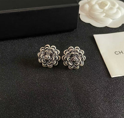 [Regal Jewels]Vintage Camellia Earrings