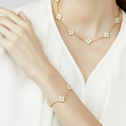 [Regal Jewels]CLOVER 5 MOTIF FULL DIAMOND BRACELET COLLECTION