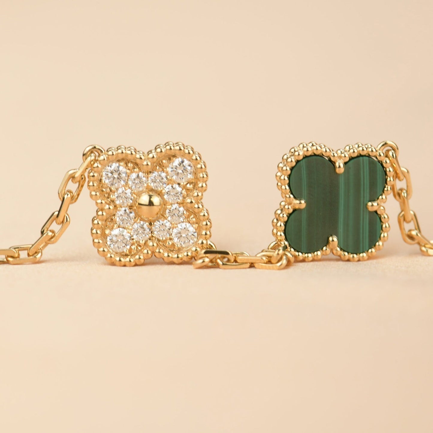 [Regal Jewels]CLOVER  5 MOTIF MALACHITE DIAMOND BRACELET