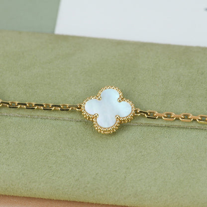 [Regal Jewels]CLOVER  5 MOTIF WHITE MOP BRACELET