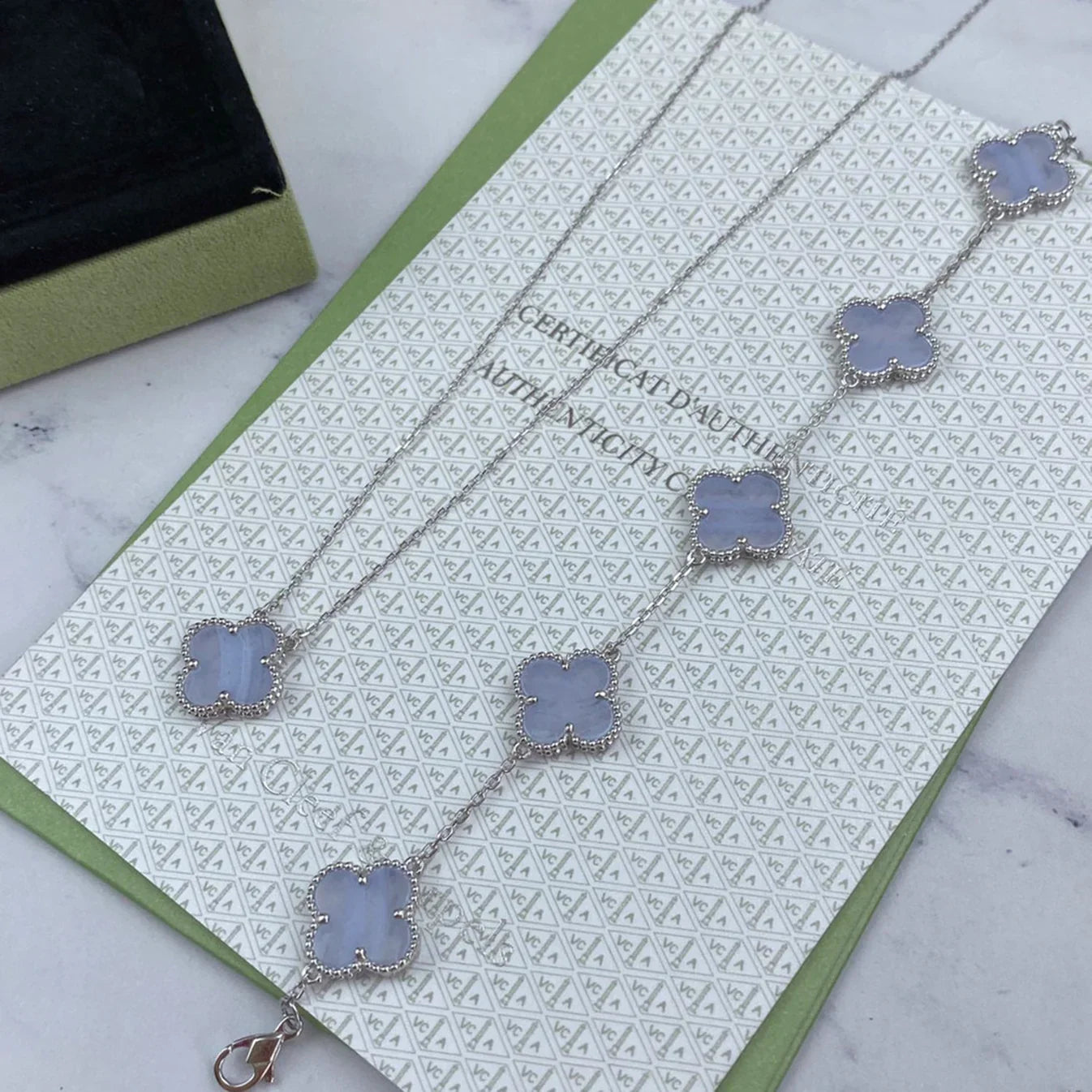 [Regal Jewels] CLOVER 5 MOTIF PURPLE CHALCEDONY BRACELET COLLECTION