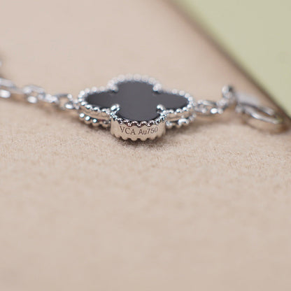 [Regal Jewels]CLOVER 5 MOTIF ONYXS BRACELET COLLECTION