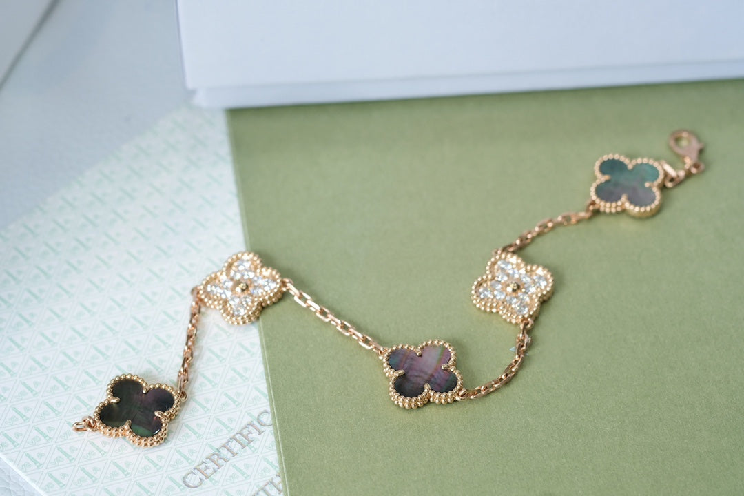 [Regal Jewels]CLOVER 5 MOTIFS DARK MOP AND DIAMONDS PINK GOLD BRACELET